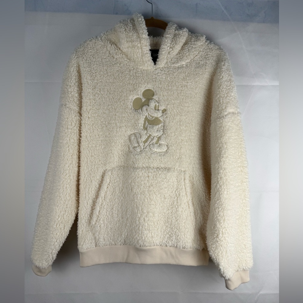 American Eagle Outfitters Disney x AE Sherpa Hoodie Cream Size L Embroidered